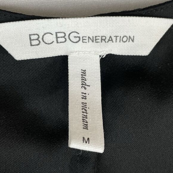 BCBGeneration D-Ring Wrap Top Women’s Medium Black Basic Dark Academia Corpcore - Picture 7 of 16